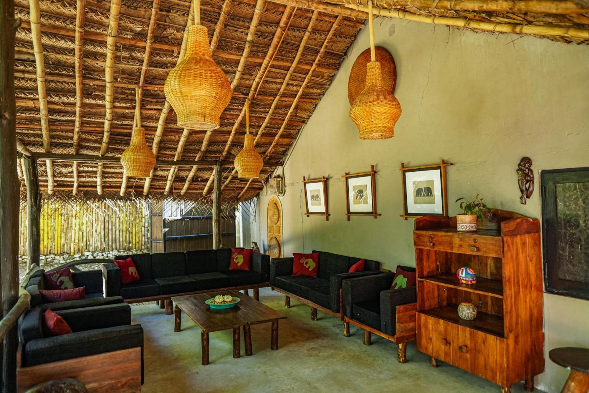 River Glamping By Gaga Bees Udawalawe Exterior foto